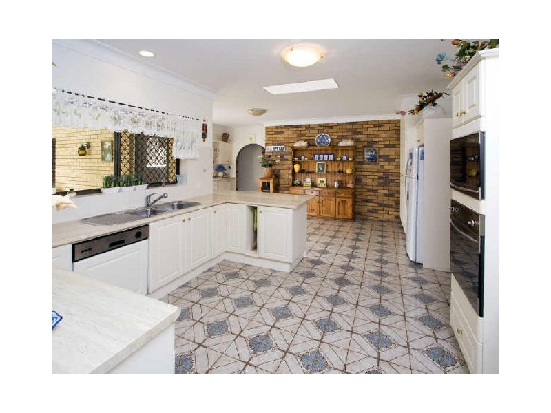 72 Idonia Street, Bridgeman Downs QLD 4035