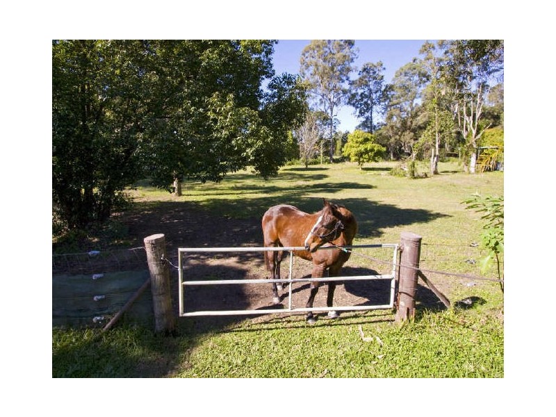 72 Idonia Street, Bridgeman Downs QLD 4035