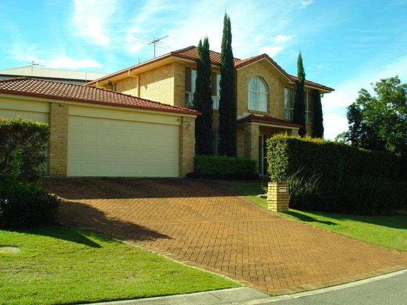 2 Glendore Court, Eatons Hill QLD 4037