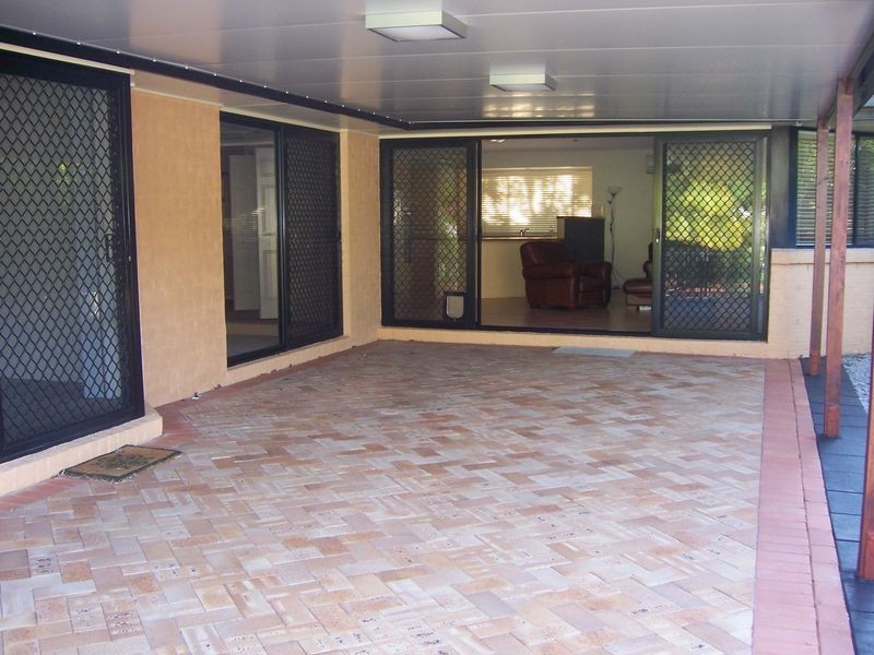 27 Fairhaven Place, Albany Creek QLD 4035