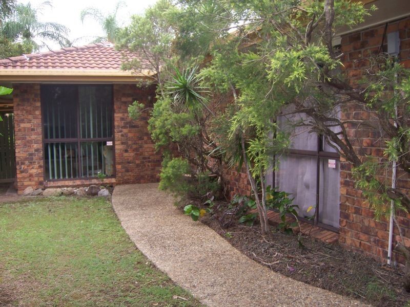 17 Pegasus Avenue, Eatons Hill QLD 4037