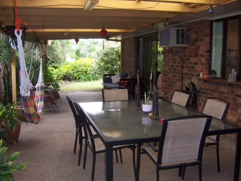 17 Pegasus Avenue, Eatons Hill QLD 4037