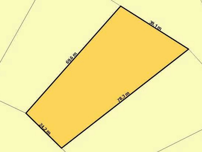 27 Coral Cove Drive, Coral Cove QLD 4670