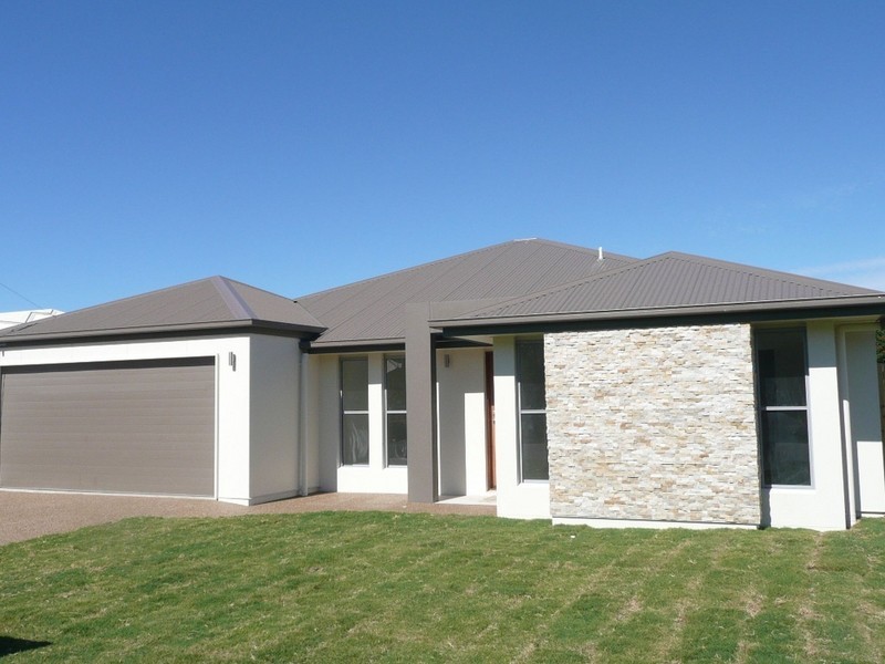 26 Watsons Road, Bargara QLD 4670