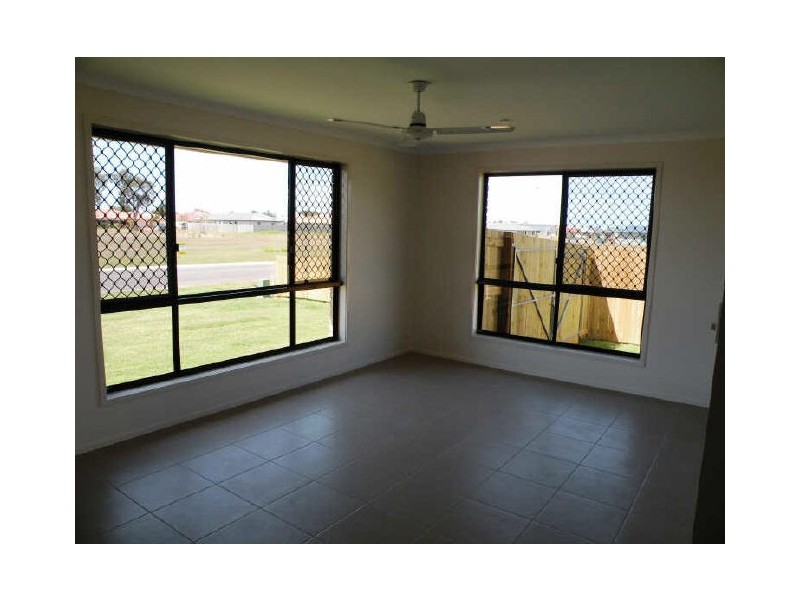 137 Fairway Drive, Bargara QLD 4670