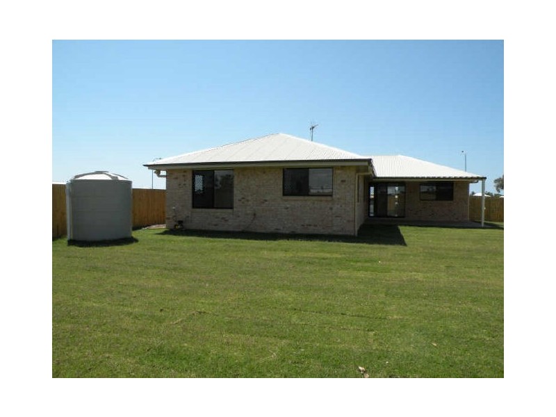 137 Fairway Drive, Bargara QLD 4670