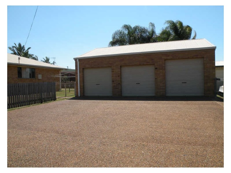 20 Dante Street, Burnett Heads QLD 4670