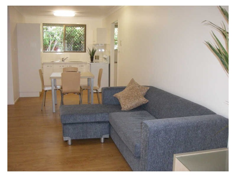 3/50 Holland Street, Bargara QLD 4670