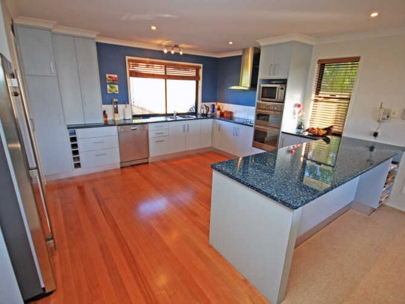 5 Meghan Crescent, Bargara QLD 4670