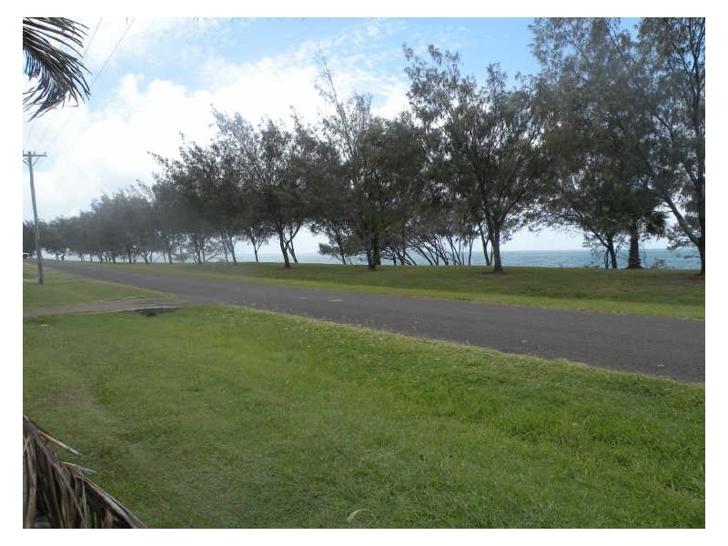 29 Sea Esplanade, Burnett Heads QLD 4670