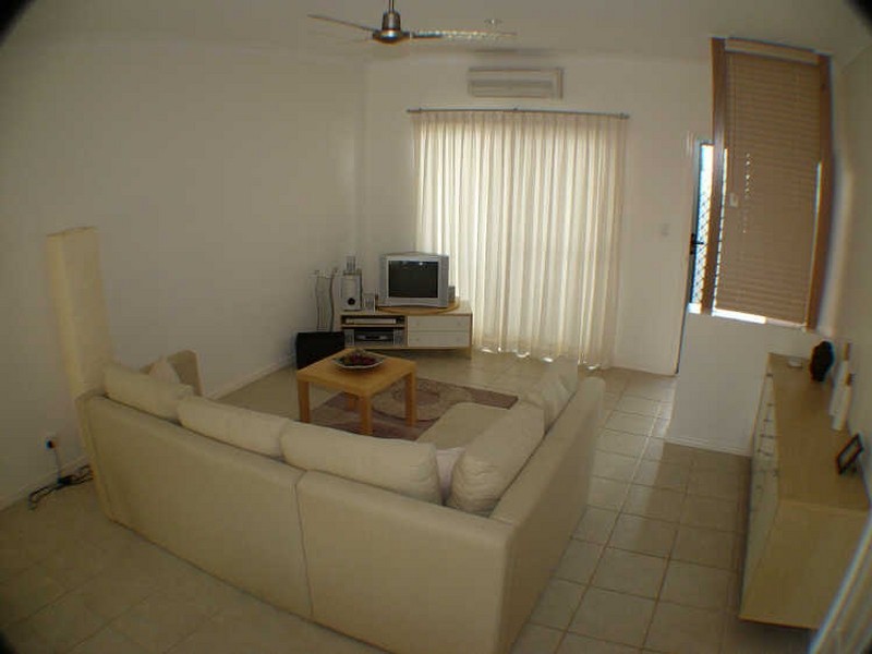 2/54 Johnson Street, Bargara QLD 4670