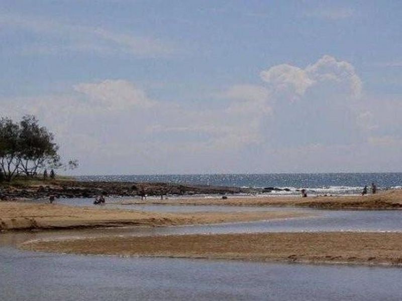 19 Belmonte Drive, Coral Cove QLD 4670