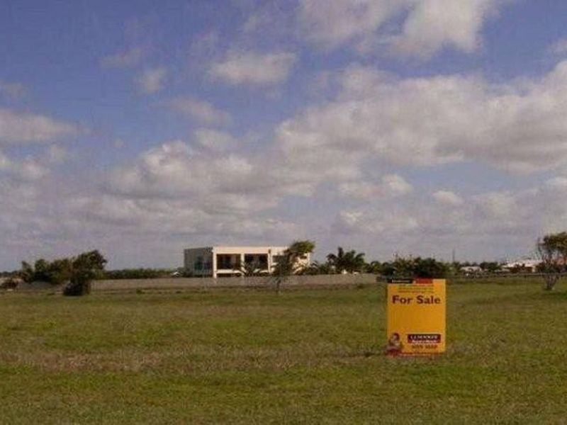 19 Belmonte Drive, Coral Cove QLD 4670