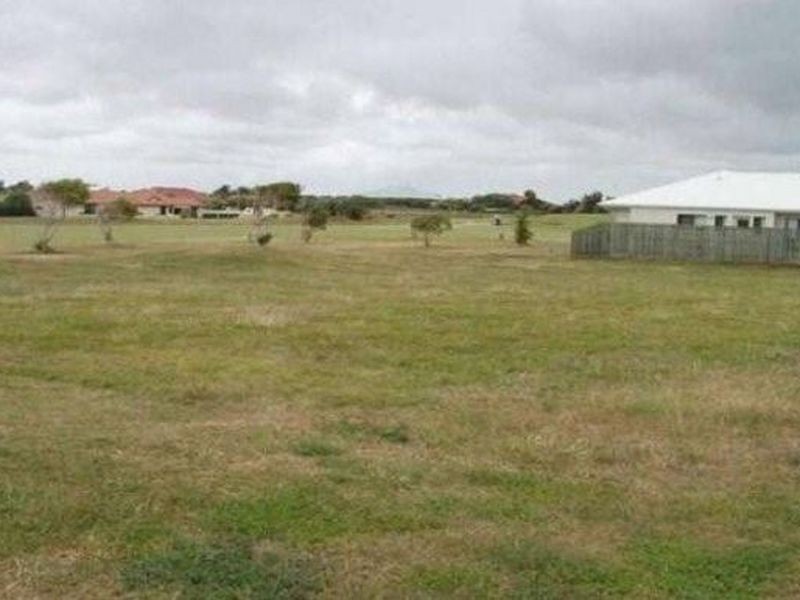 19 Belmonte Drive, Coral Cove QLD 4670