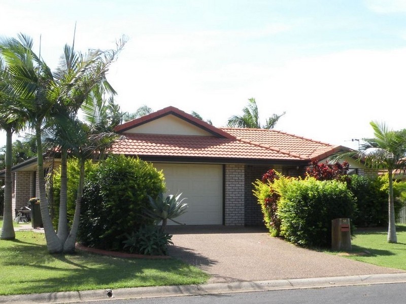 10 Davidson Street, Bargara QLD 4670