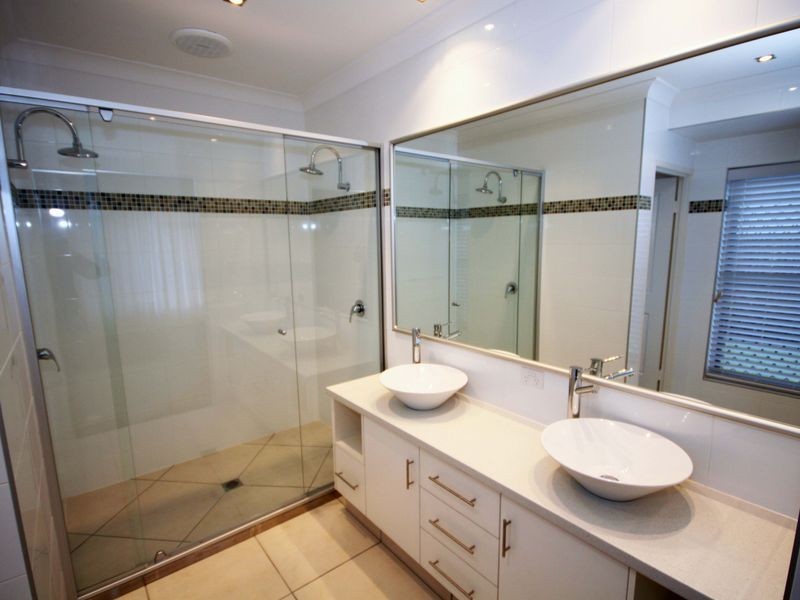 8 Chantilly Street, Bargara QLD 4670