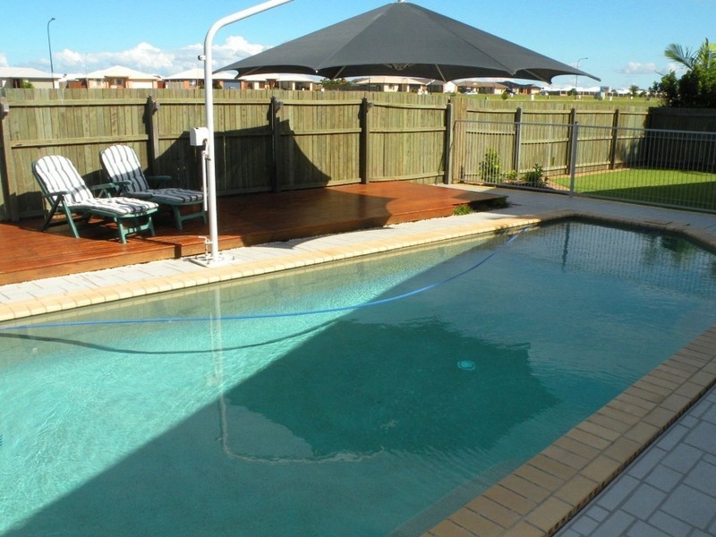 4 Amber Close, Bargara QLD 4670