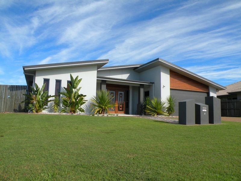 4 Amber Close, Bargara QLD 4670