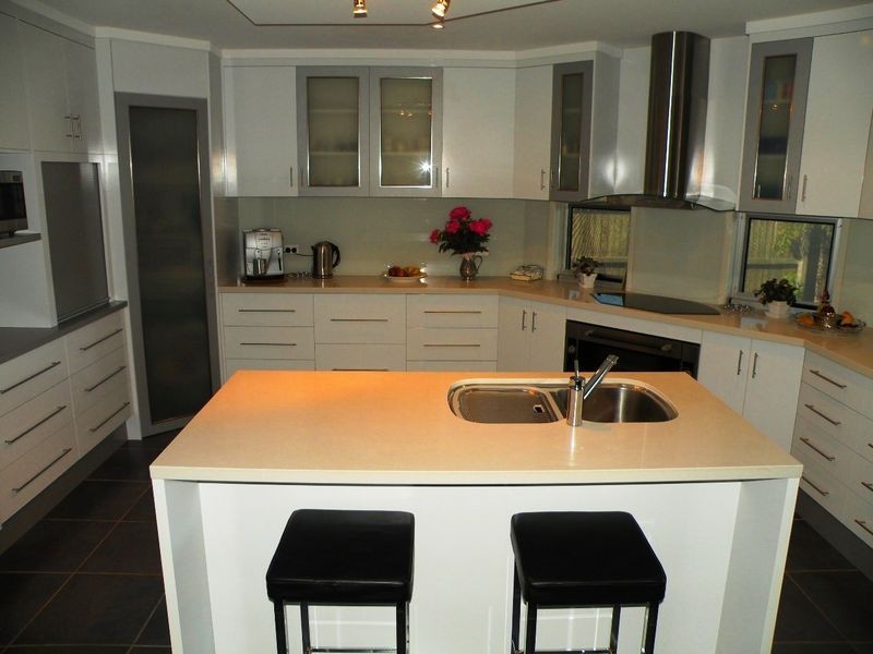 4 Amber Close, Bargara QLD 4670