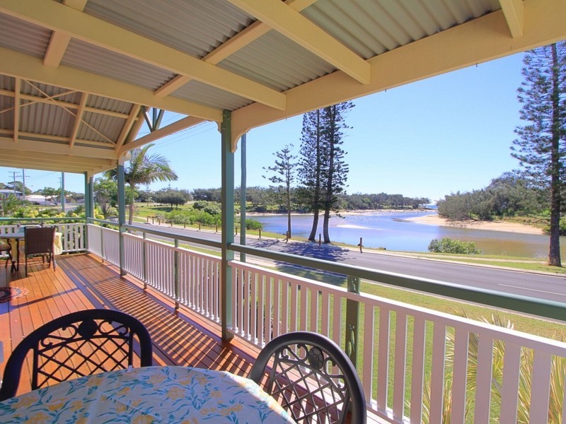 31 Esplanade, Innes Park QLD 4670