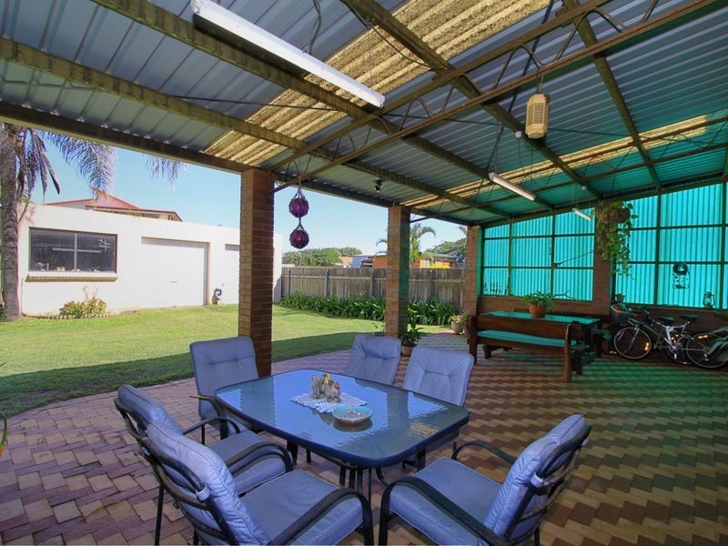 31 Esplanade, Innes Park QLD 4670