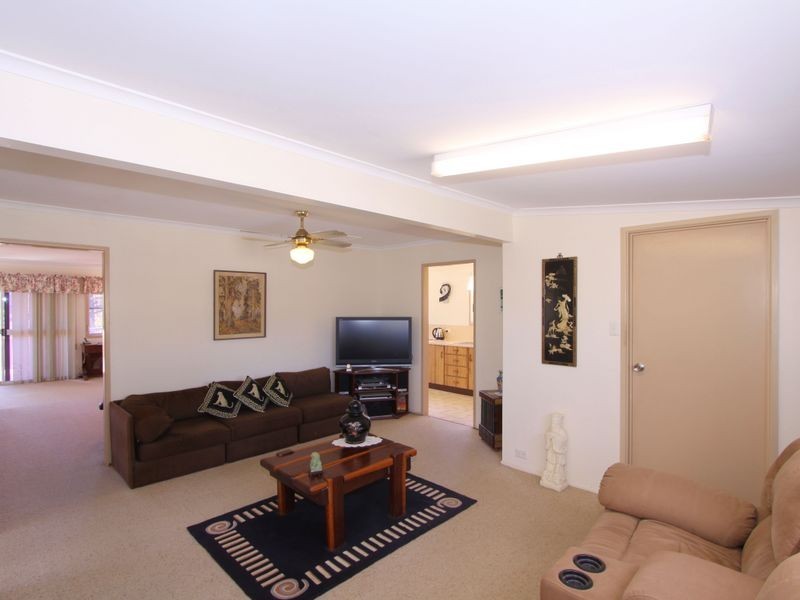 31 Esplanade, Innes Park QLD 4670