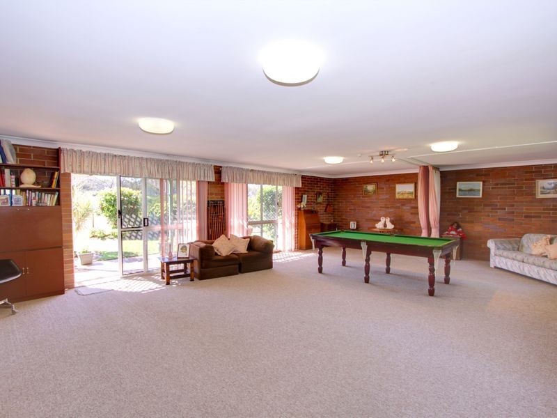 31 Esplanade, Innes Park QLD 4670