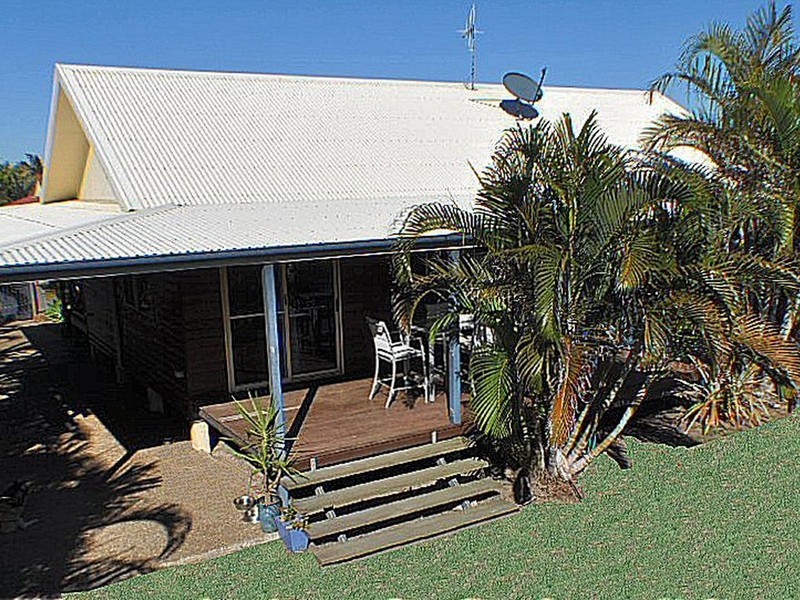 24 Shoreline Crescent, Bargara QLD 4670