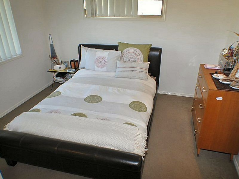 71 Barolin Esplanade, Coral Cove QLD 4670