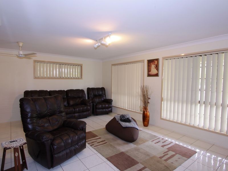 11 Polo Place, Branyan QLD 4670
