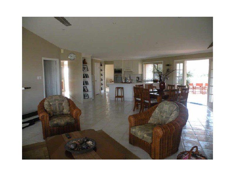 Coral Cove QLD 4670