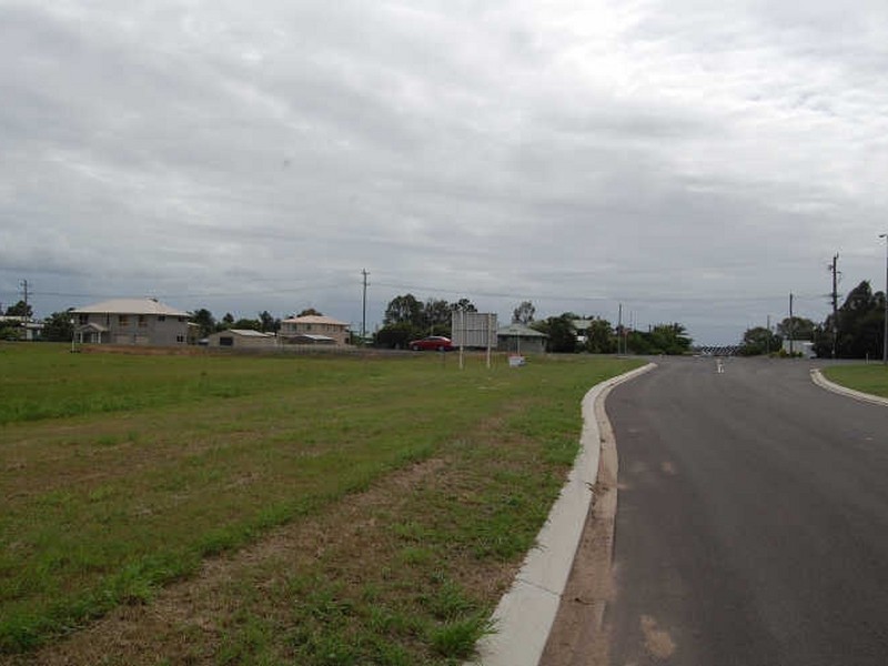 Burnett Shores Estate, Burnett Heads QLD 4670