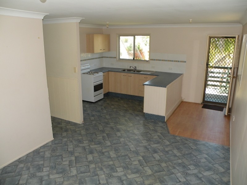 7 Duffy Street, Burnett Heads QLD 4670