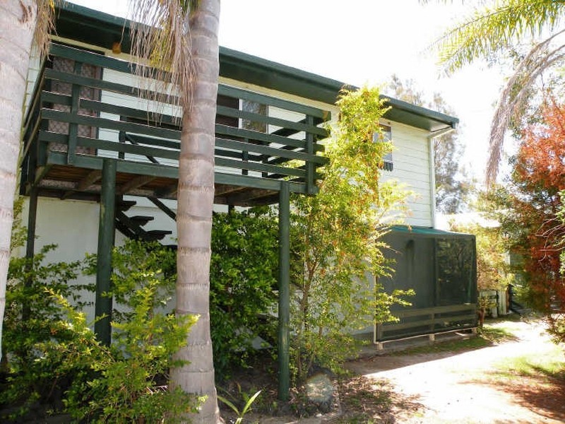 7 Duffy Street, Burnett Heads QLD 4670