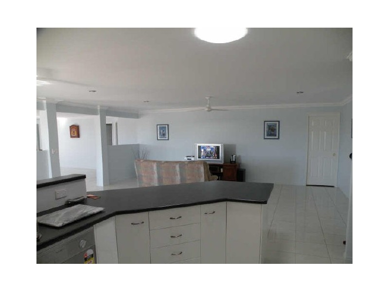 Innes Park QLD 4670
