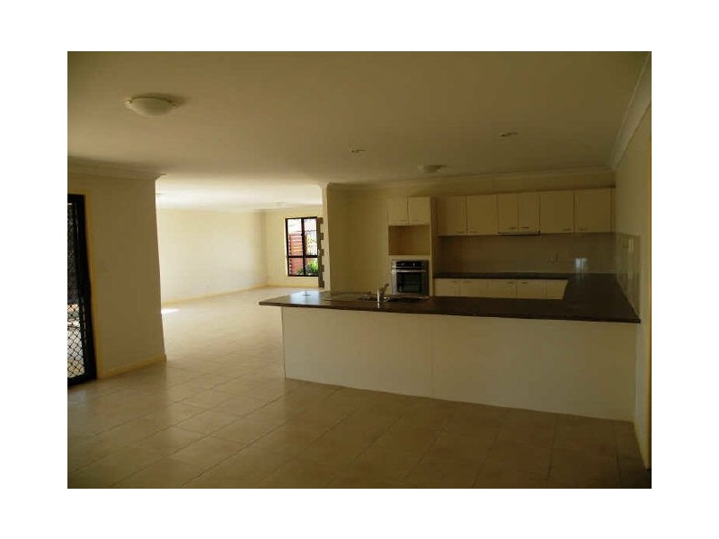 223 Barolin Esplanade, Coral Cove QLD 4670