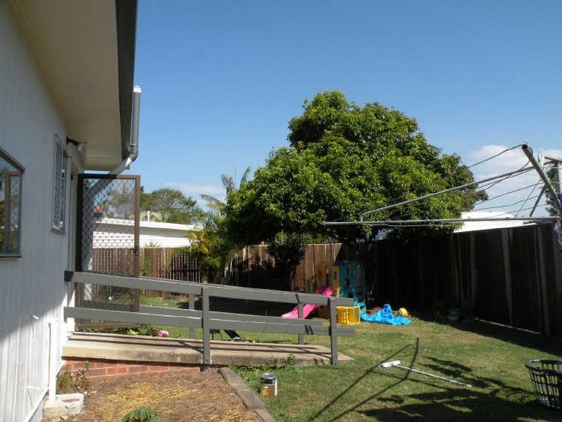25 Holland Street, Bargara QLD 4670