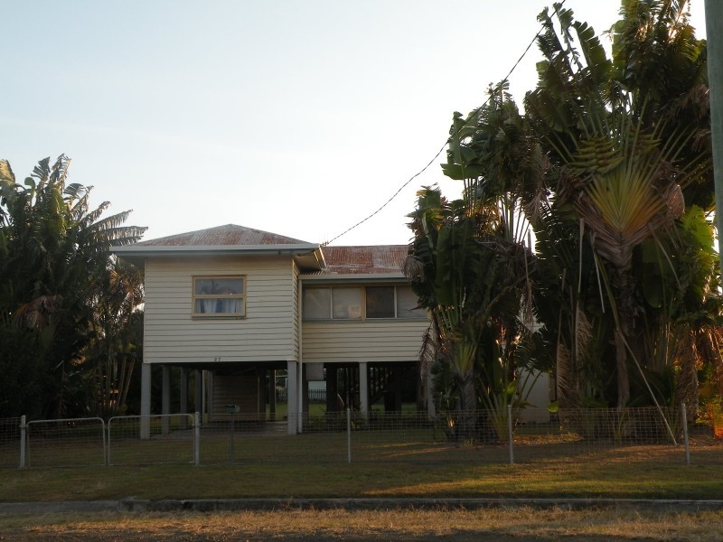 27 Holland Street, Bargara QLD 4670