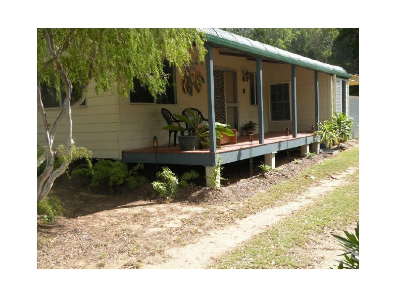 Moore Park Beach QLD 4670