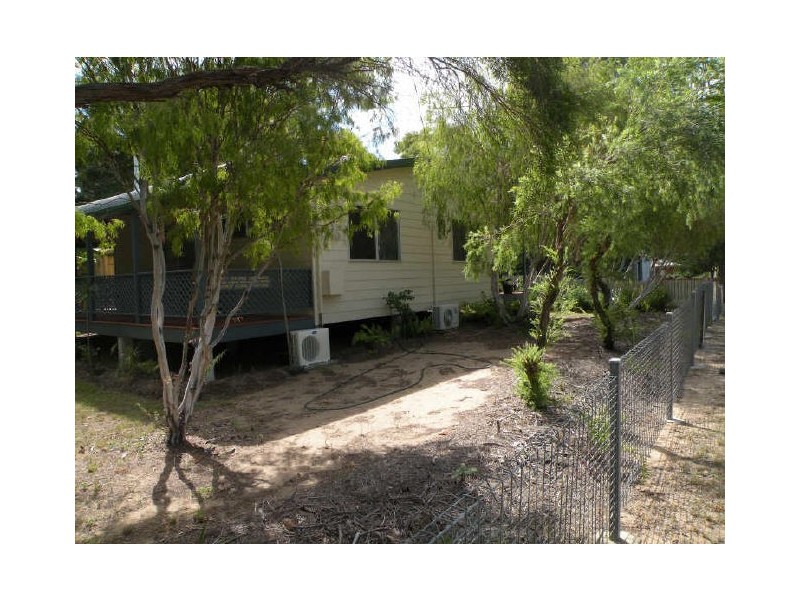 Moore Park Beach QLD 4670