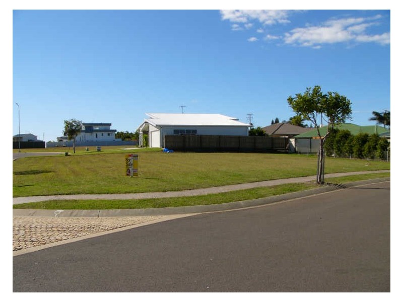 4 Osprey Street, Bargara QLD 4670