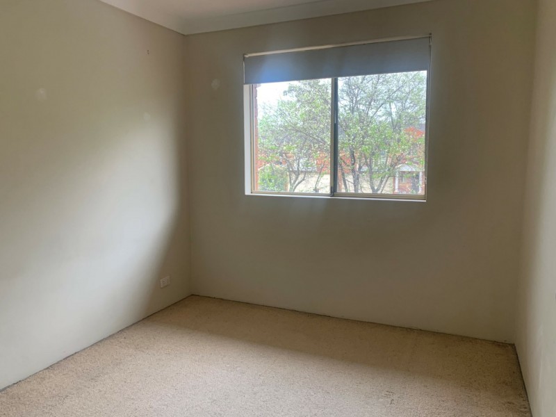 3/35 Prairie Vale Road, Bankstown NSW 2200