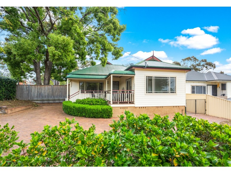 9 Phillip Street, Panania NSW 2213