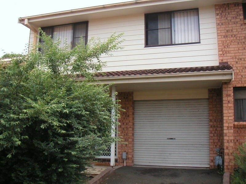 9/221-227 Old Kent Road, Greenacre NSW 2190