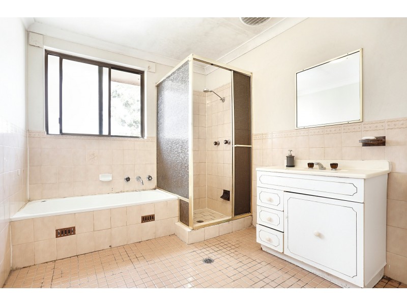 16/168 Mimosa Road, Greenacre NSW 2190