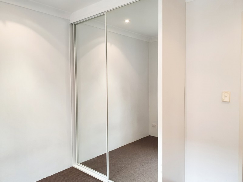 4/86 Meredith Street, Bankstown NSW 2200