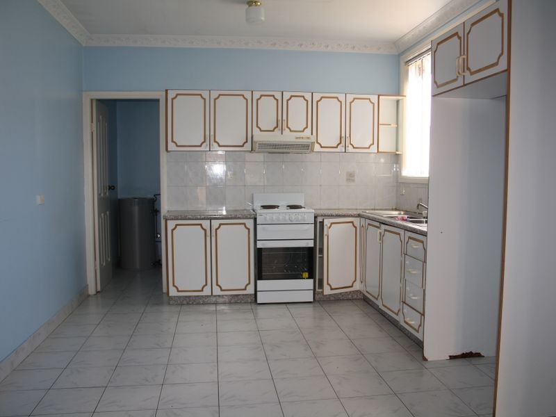 3/33 SIMMAT AVENUE, Condell Park NSW 2200