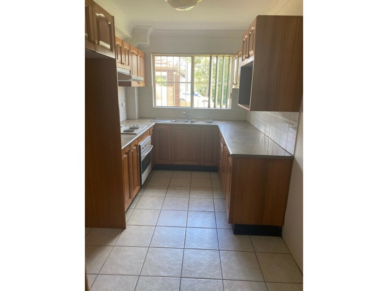 1/34 Reynolds Avenue, Bankstown NSW 2200