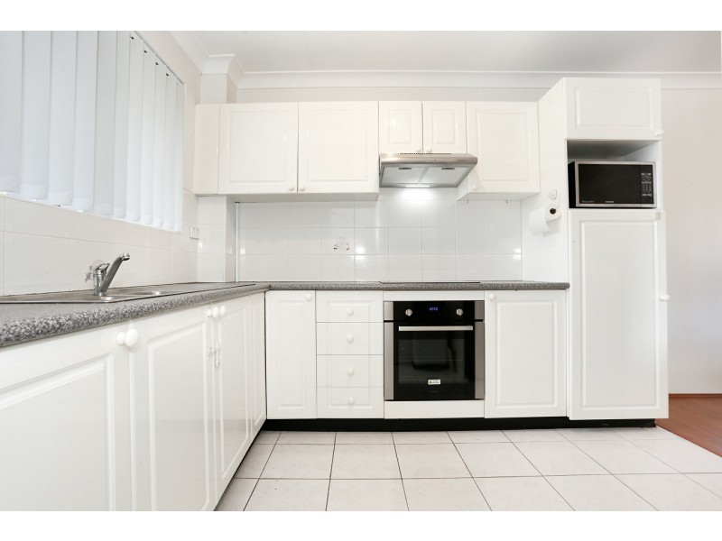 7/64 Cairds Avenue, Bankstown NSW 2200