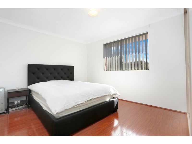 7/64 Cairds Avenue, Bankstown NSW 2200